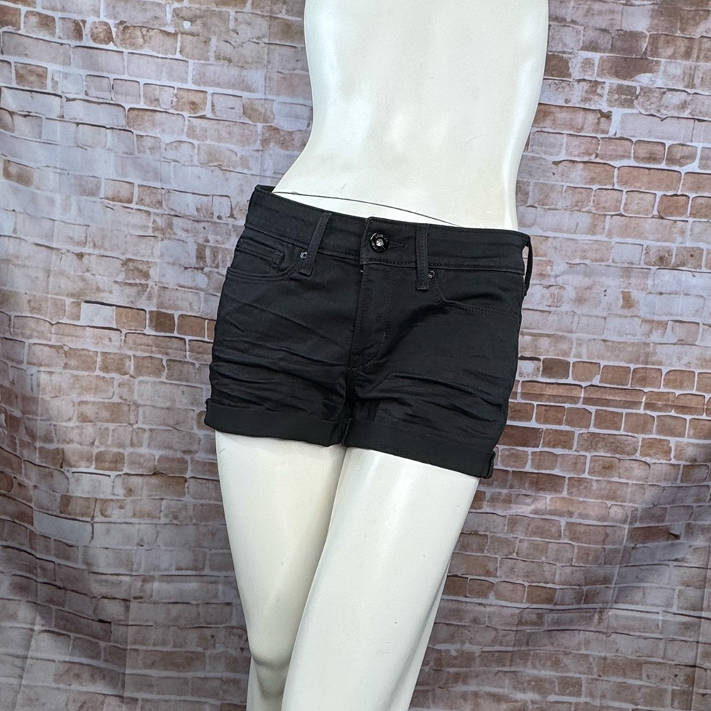 Denizen From Levi Low-Rise Shortie Black Jean Shorts - Size: 9/W29 - NWOT